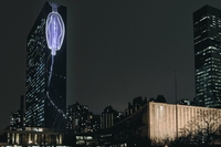 New York, il palazzo dell’Onu si illumina per salvaguardare gli oceani