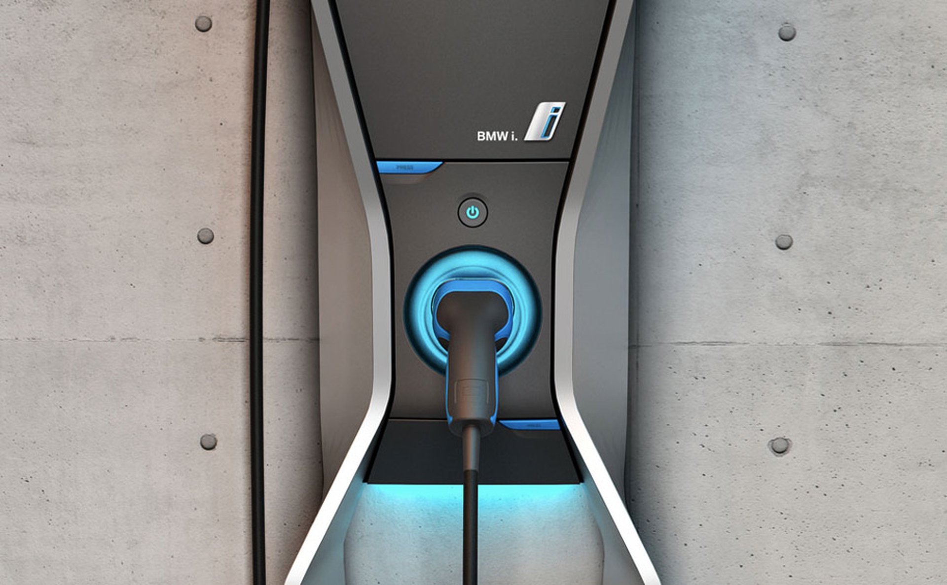 Le Bmw elettriche si potranno parcheggiare in un box solare