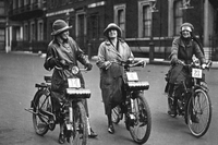Cinque donne che hanno fatto la storia della bicicletta (e dei diritti)