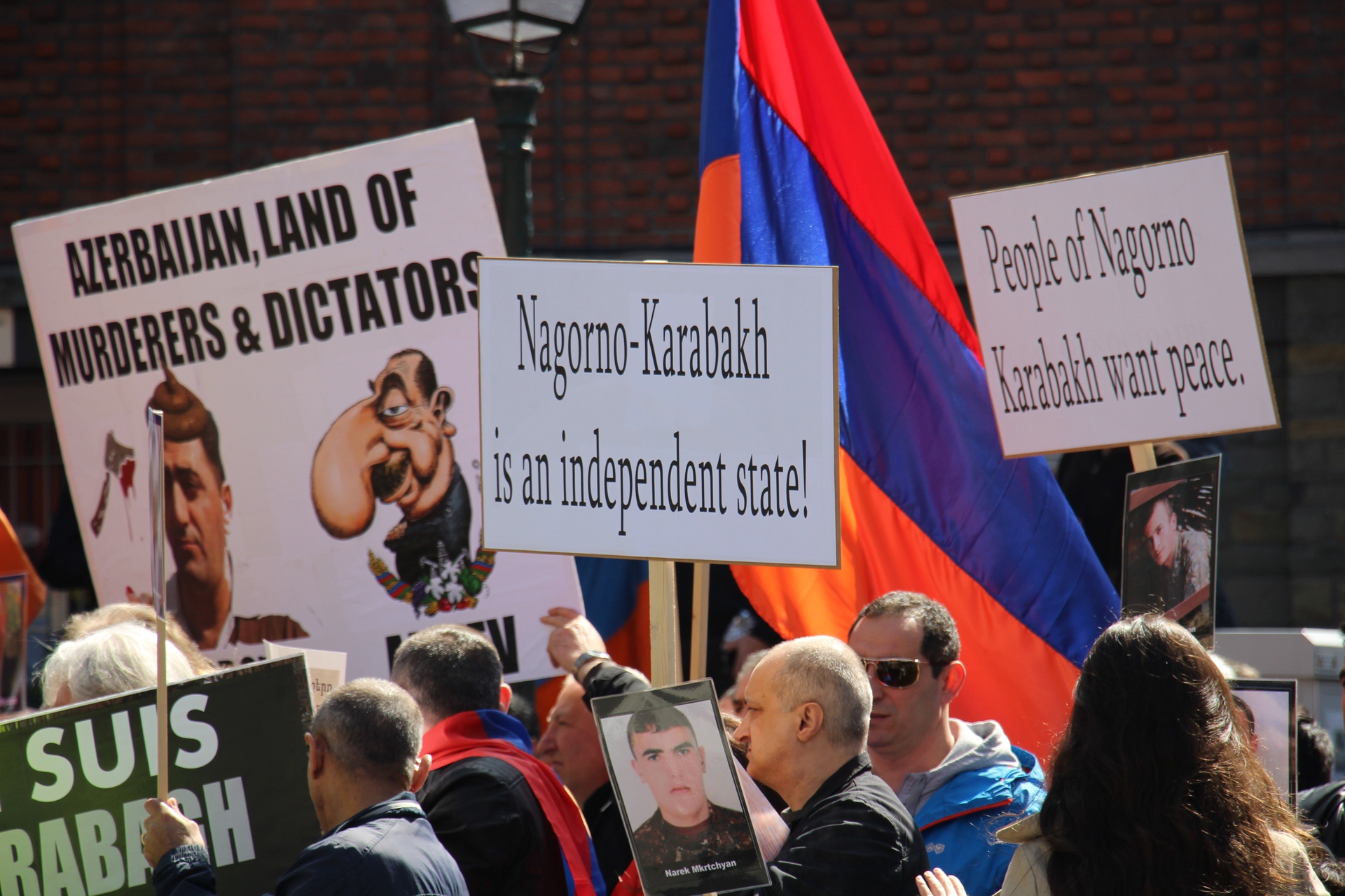 Protesta Stop Aliyev a Bruxelles