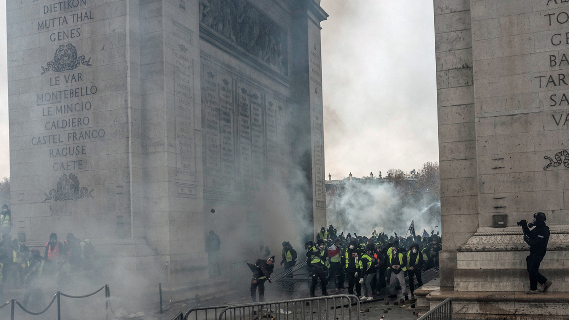 Gilet gialli a Parigi