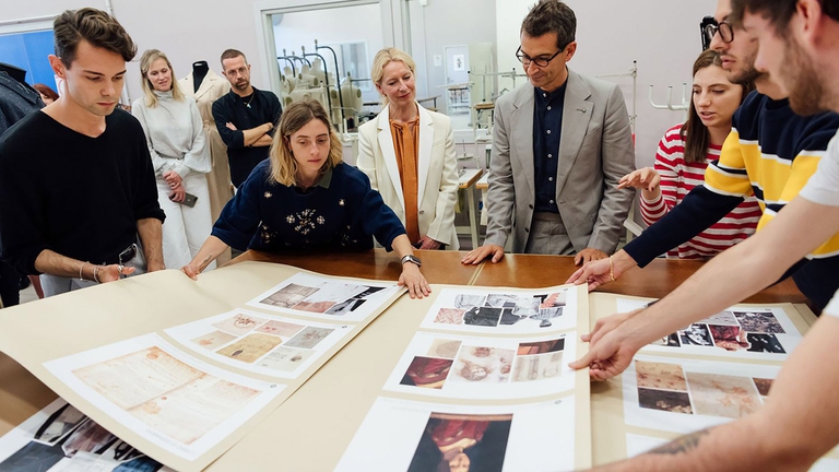 artigiani emergenti studiano collezione principe carlo