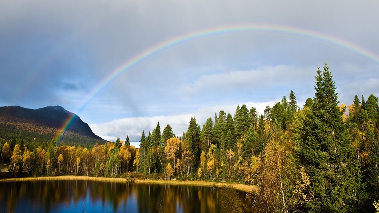 arcobaleno luce solare migliorare l'umore