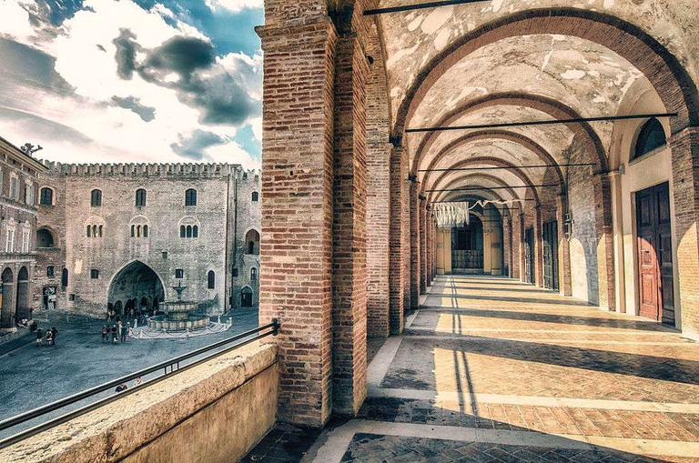 Lunga marcia delle terre mutate