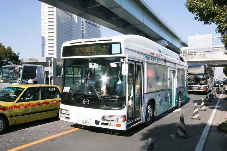 bus a idrogeno nel 2008 a Tokyo