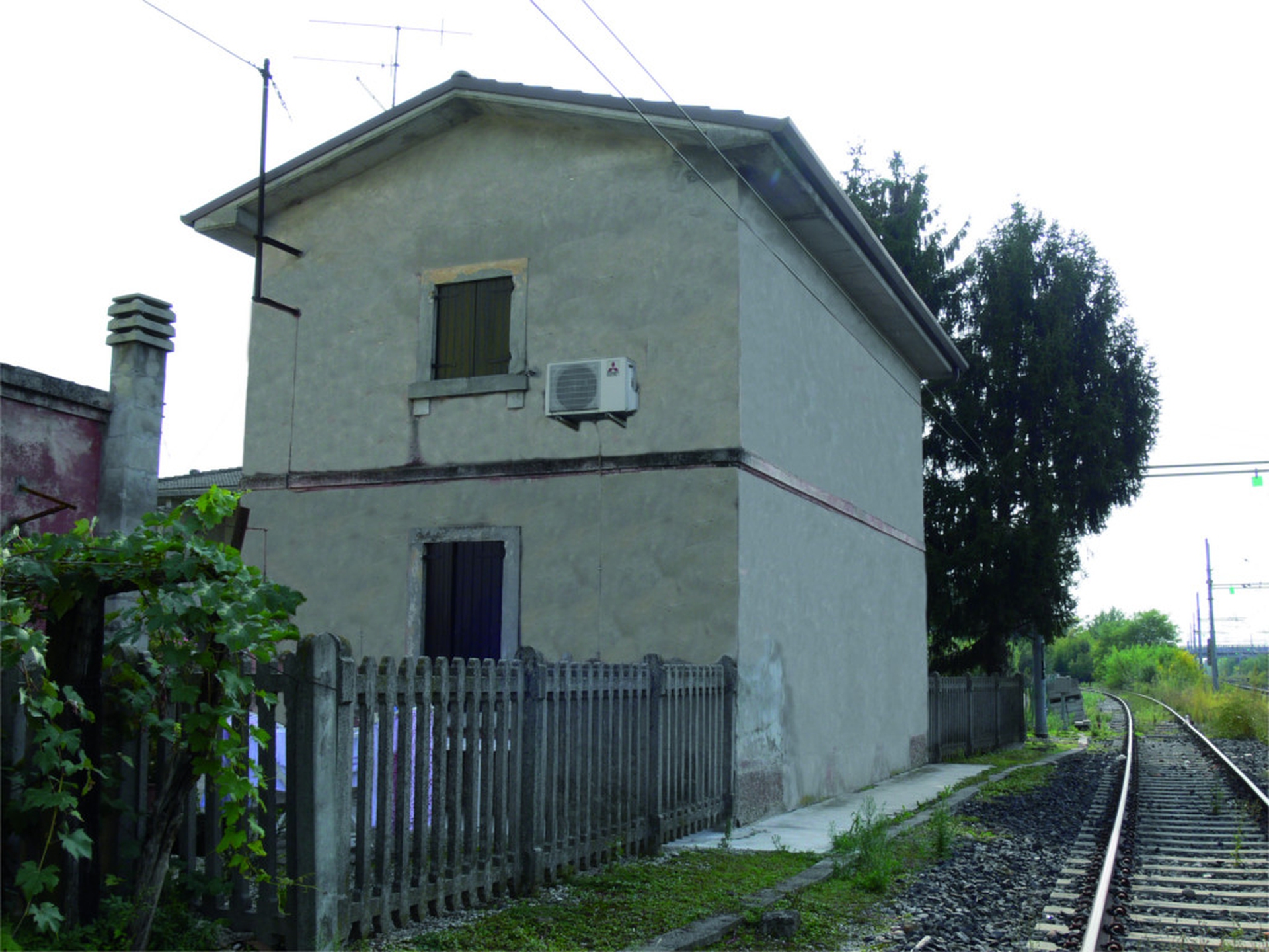 Ferrovia dismessa, Dossobuono