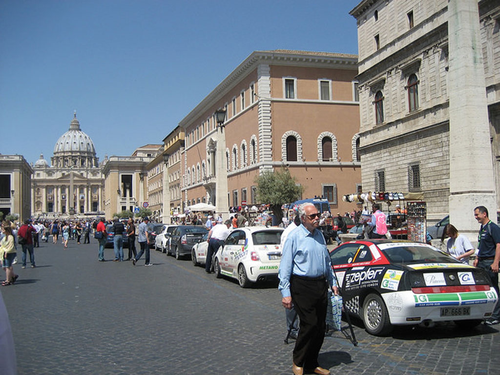 17789579296_1e9fa7e2d0_z_1