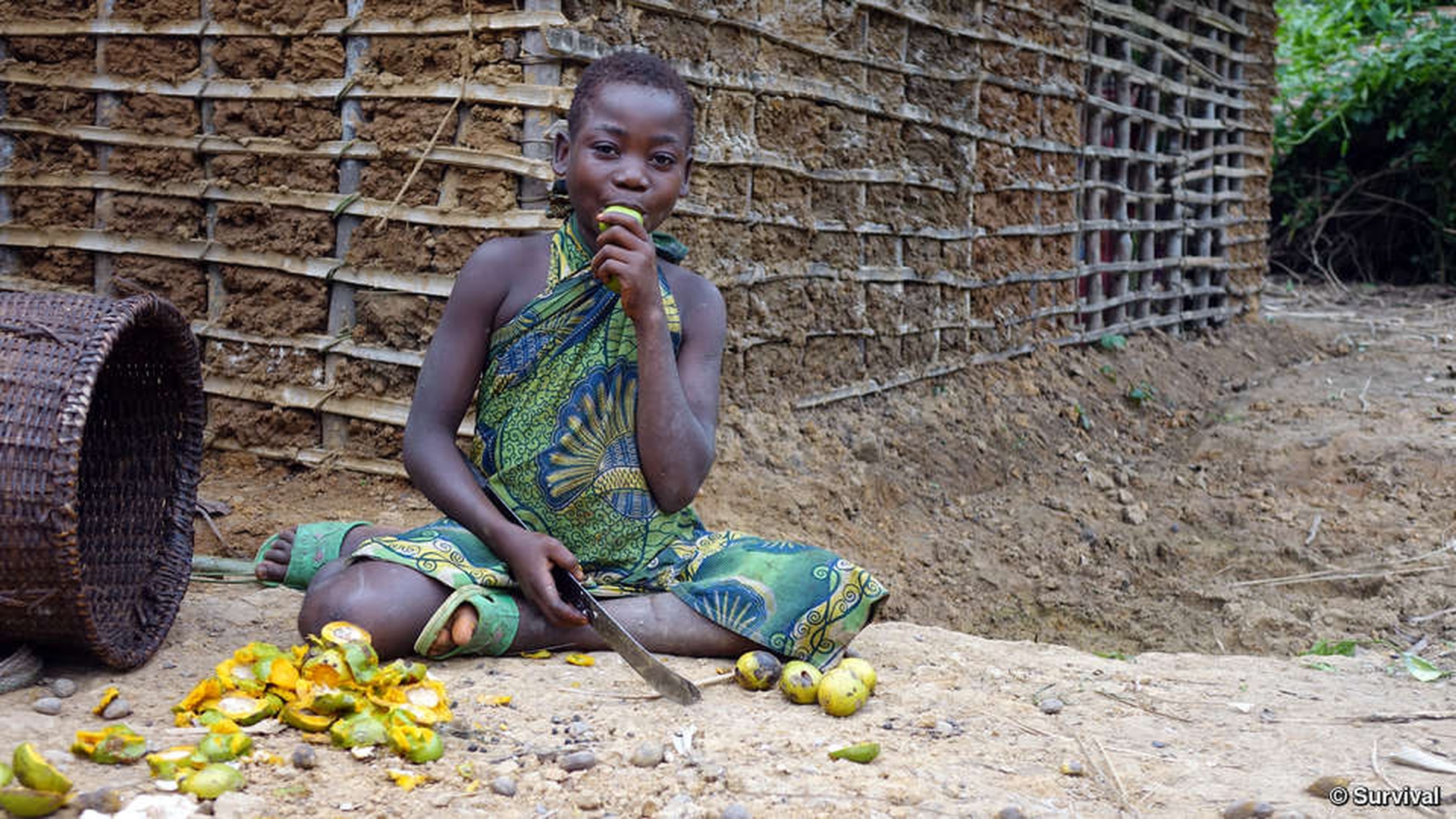 10-bayaka-soledad-longo_screen