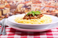 Spaghetti bolognese, the strange story of an “Italian” dish that doesn’t exist in Italy