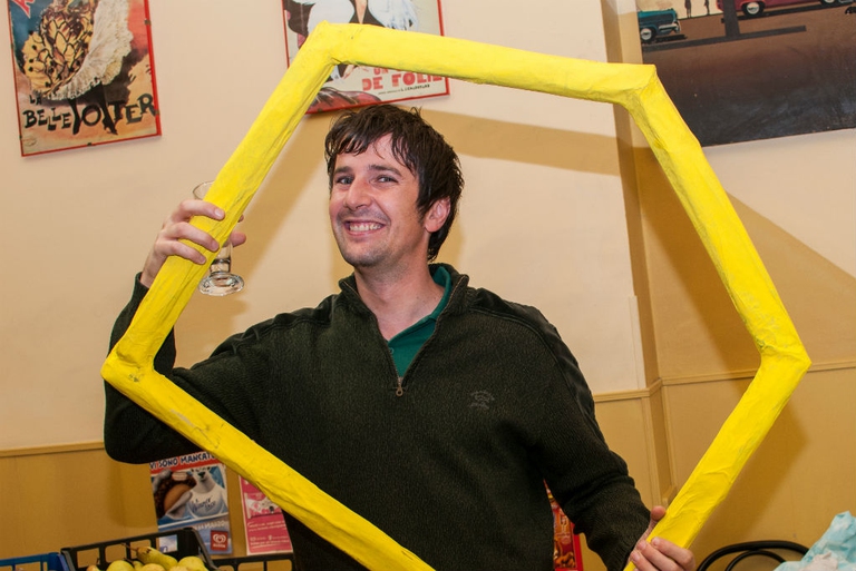 alveare che dice sì