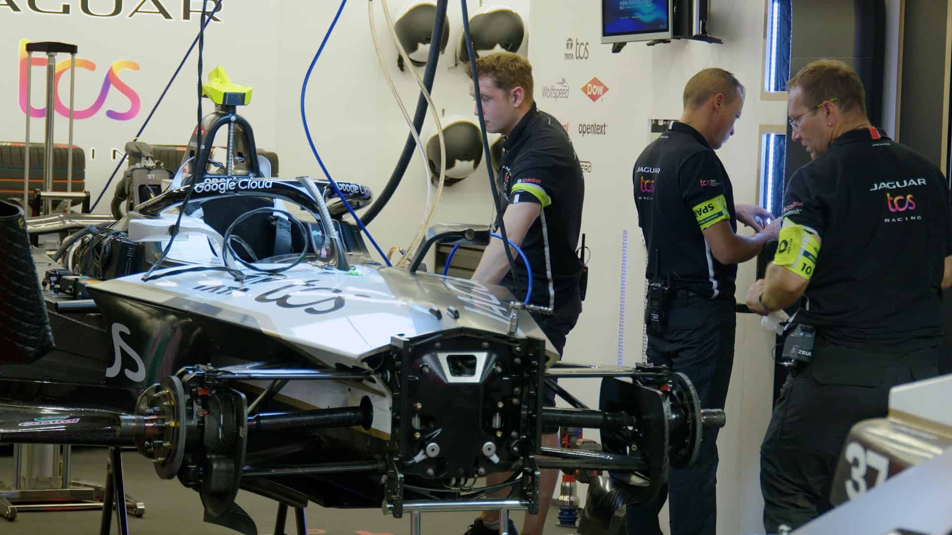 Formula E Londra - box Jaguar