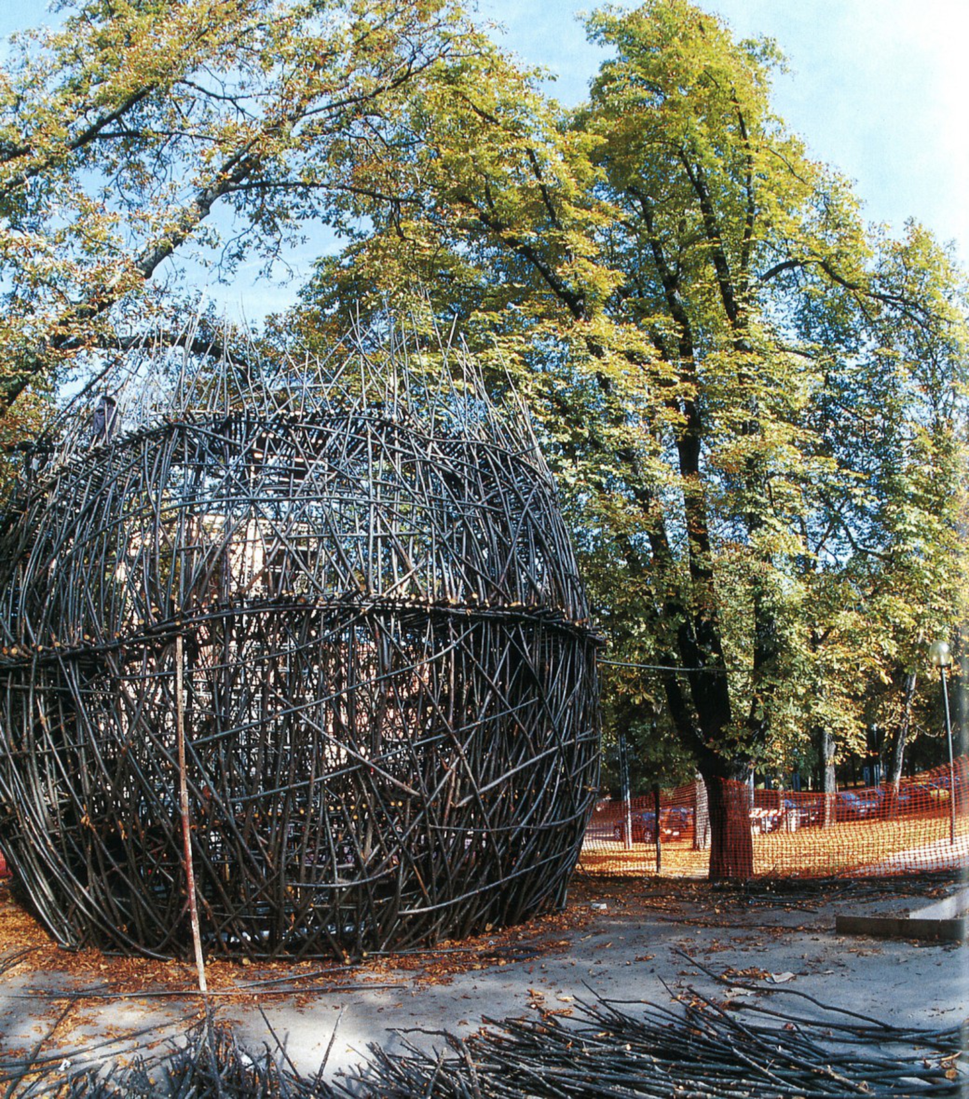 Cos'è la Cattedrale vegetale di Giuliano Mauri a Lodi, e quando si può visitare