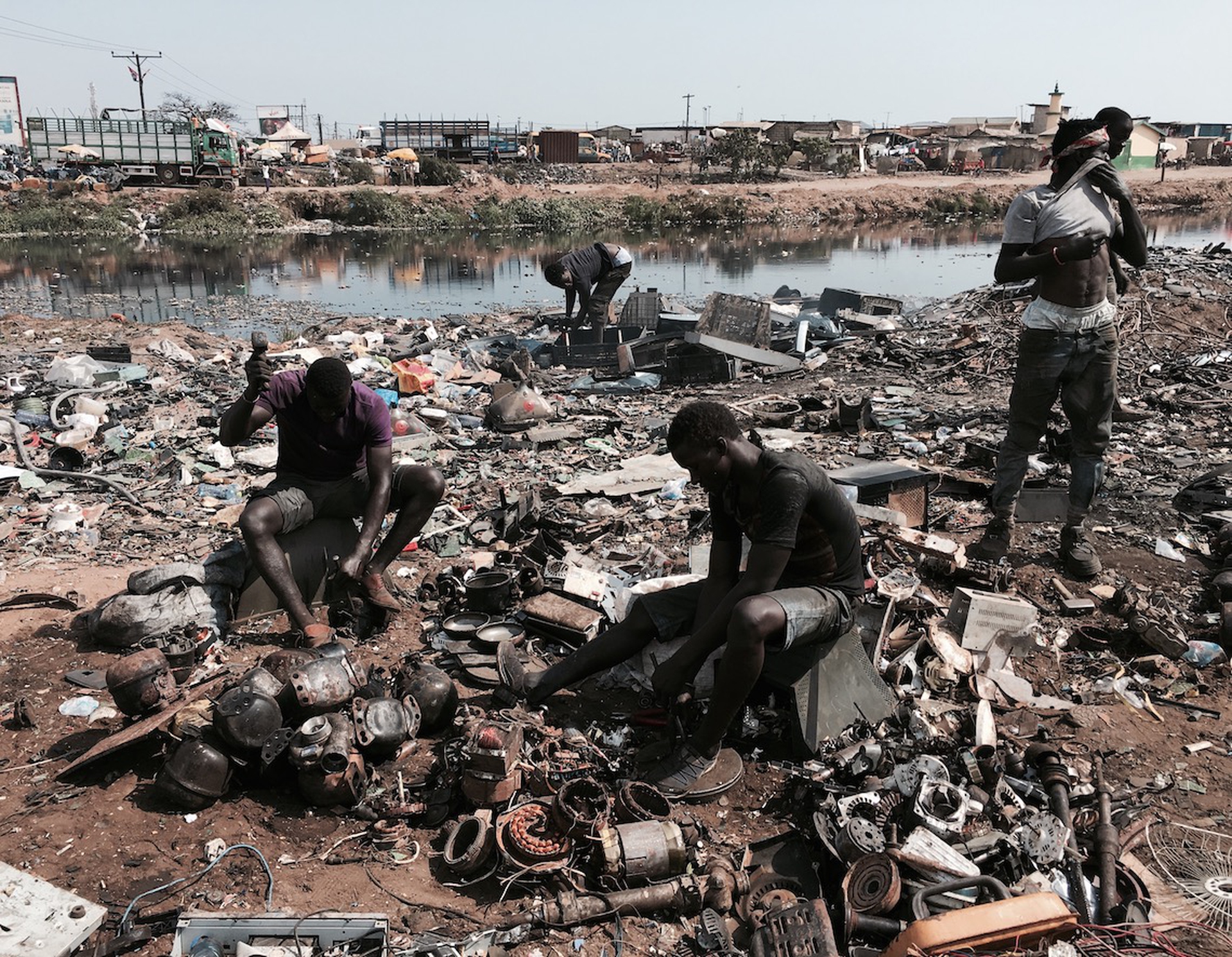 Dietro le quinte della puntata di Presadiretta sui Raee