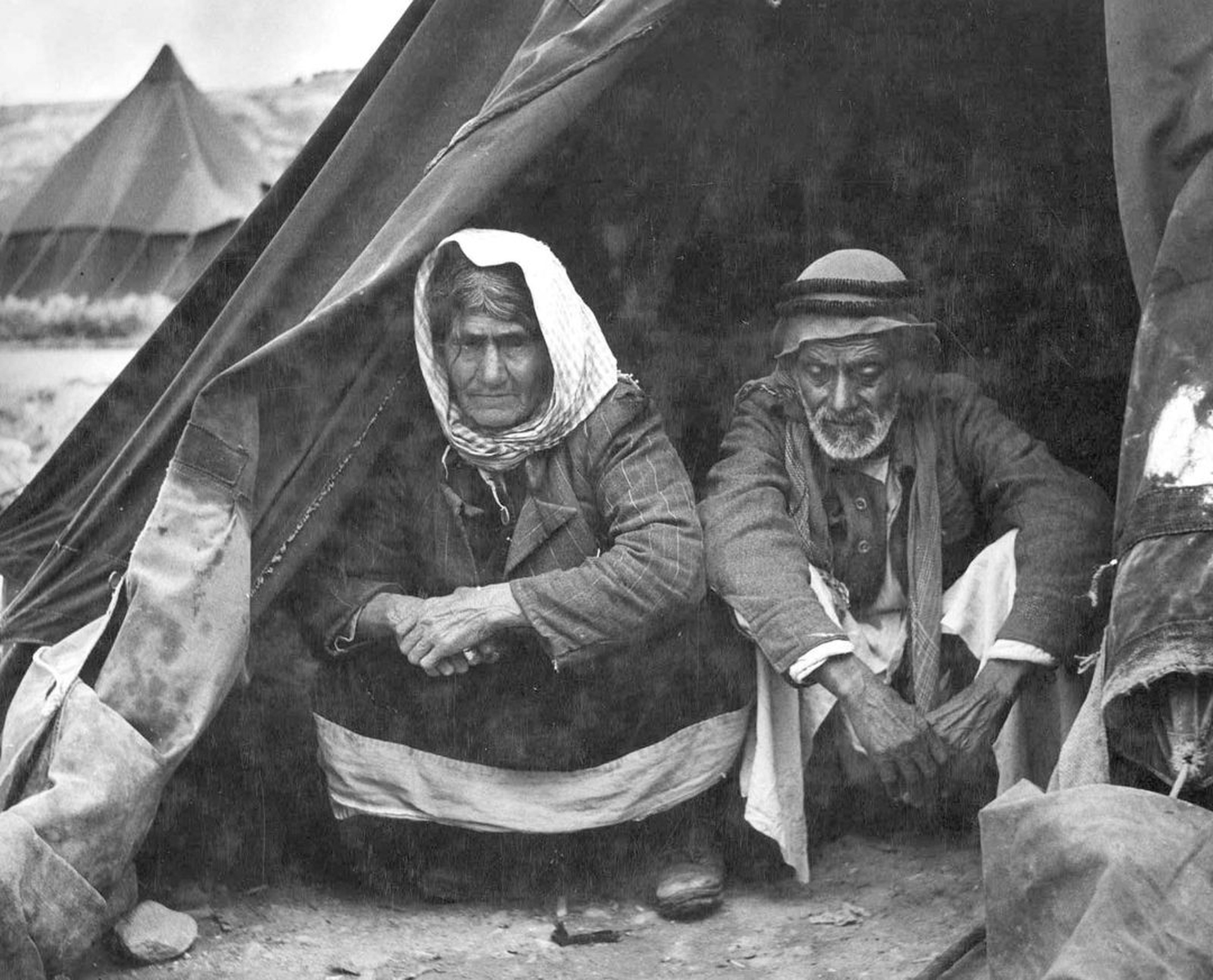 Israel / Palestine: Palestinian husband and wife driven from their homes by Israeli forces, 1948