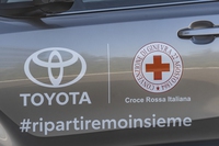 Emergenza Covid-19, da Toyota una flotta di auto per la Croce Rossa Italiana