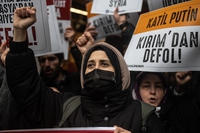 Da Tokyo a San Pietroburgo, in tutto il mondo si manifesta solidarietà al popolo ucraino