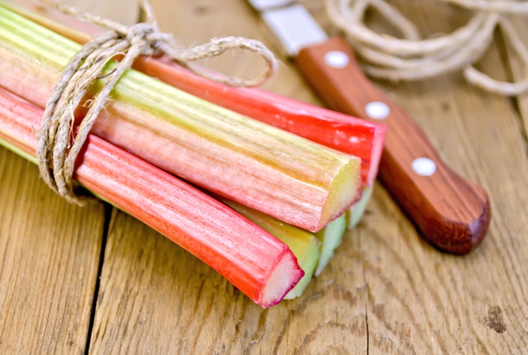 rhubarb bones vitamin k