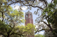 Gli studenti dell’Università della Florida hanno approvato un new deal verde per il campus