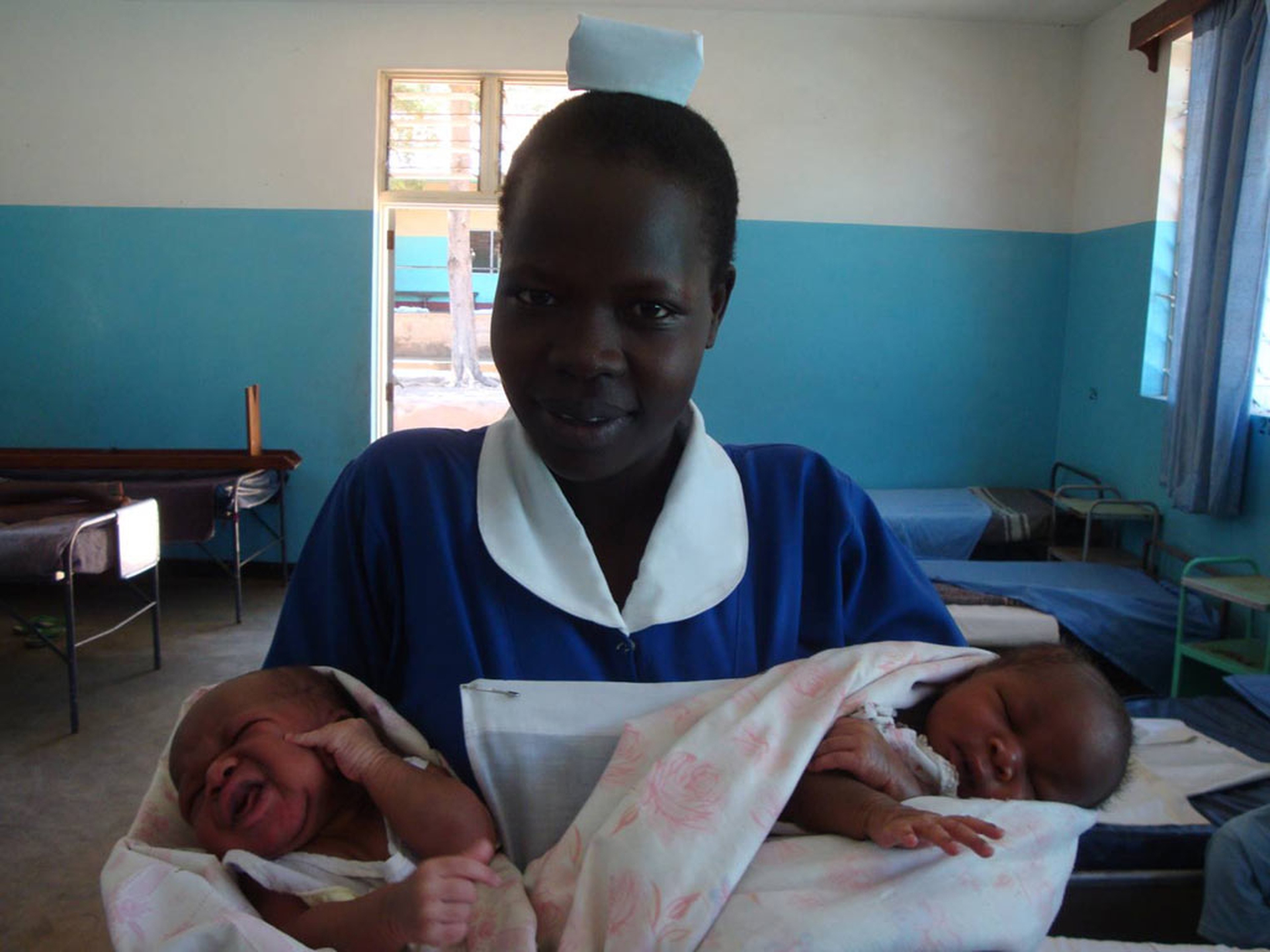 L’emancipazione delle donne di Kalongo, in Uganda, grazie a una scuola di ostetricia