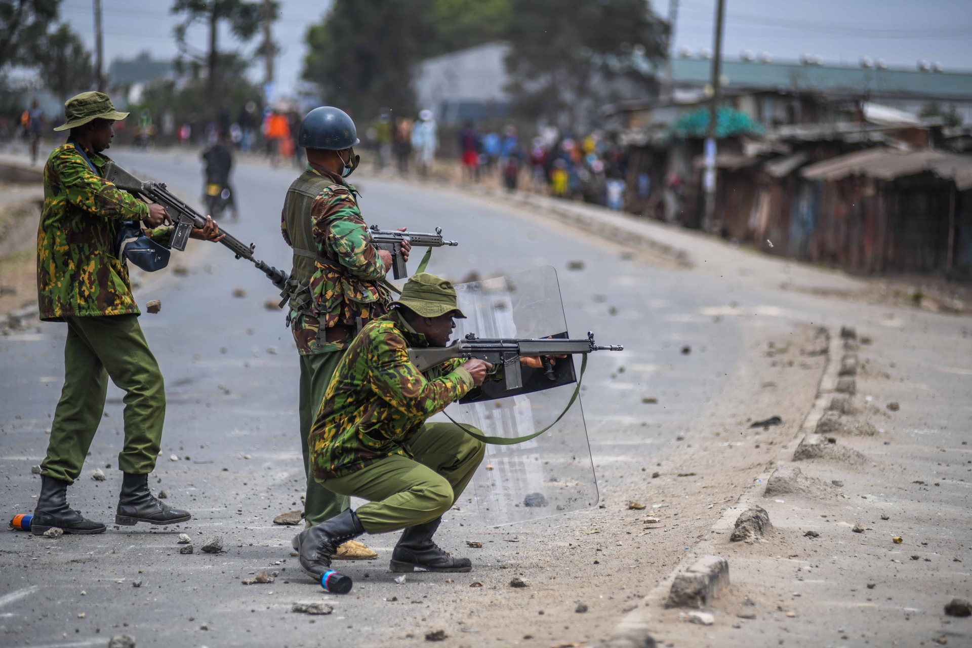 Tear gas against anti-government protesters in Kenya
