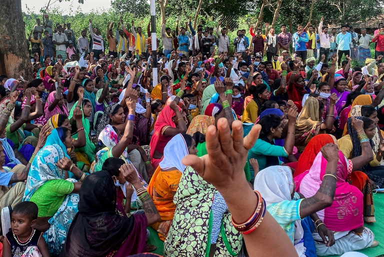 india-hasdeo-adivasi-protesta