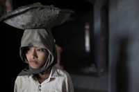 Myanmar, evermore children move to cities to look for work