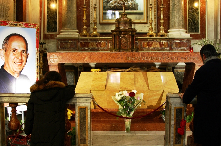 La tomba di Pino Puglisi alla Cattedrale di Palermo