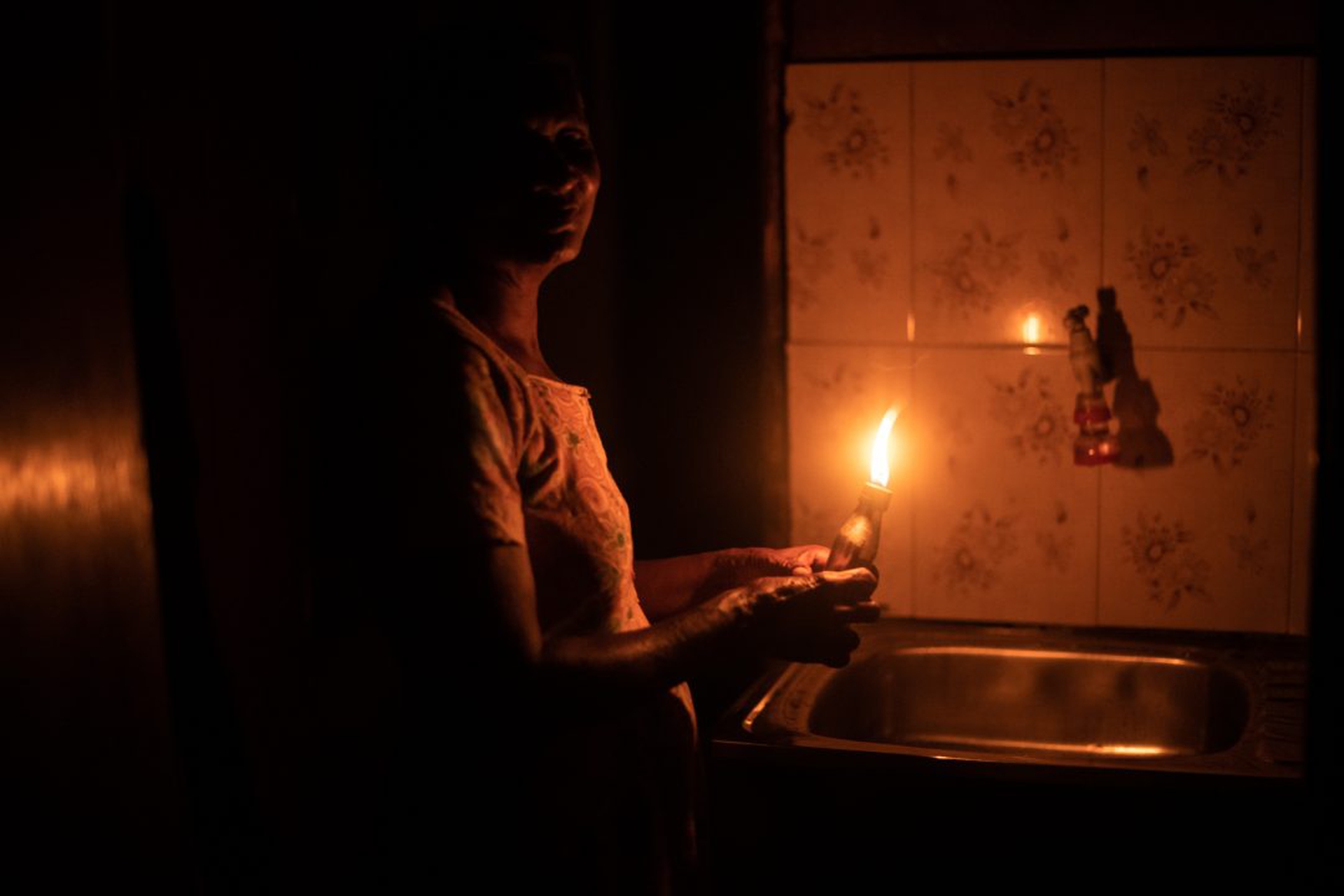Power Cuts Plague Sri Lanka As Economic Crisis Deepens