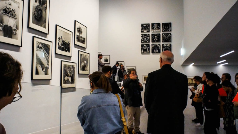 Urs Stahel presenta la mostra Pendulum.