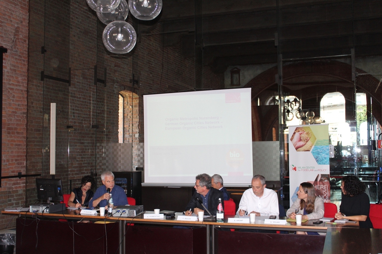 Il professor Peter Pluschke, della Organic Metropolis Norimberga