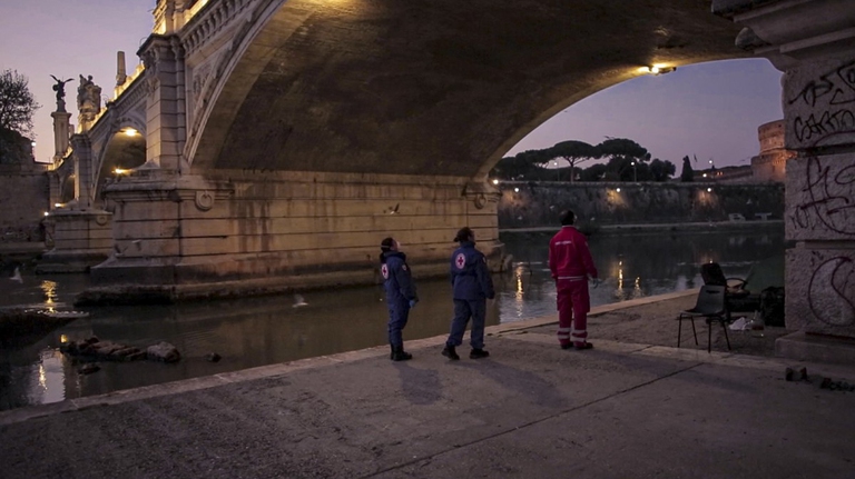 Le attività della Croce Rossa italiana per i senza fissa dimora a Roma © Michele Cirillo/LifeGate