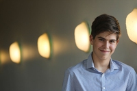 Thomas Lesage. Il giovane attivista che gira le scuole per insegnare ai più giovani come proteggere gli oceani