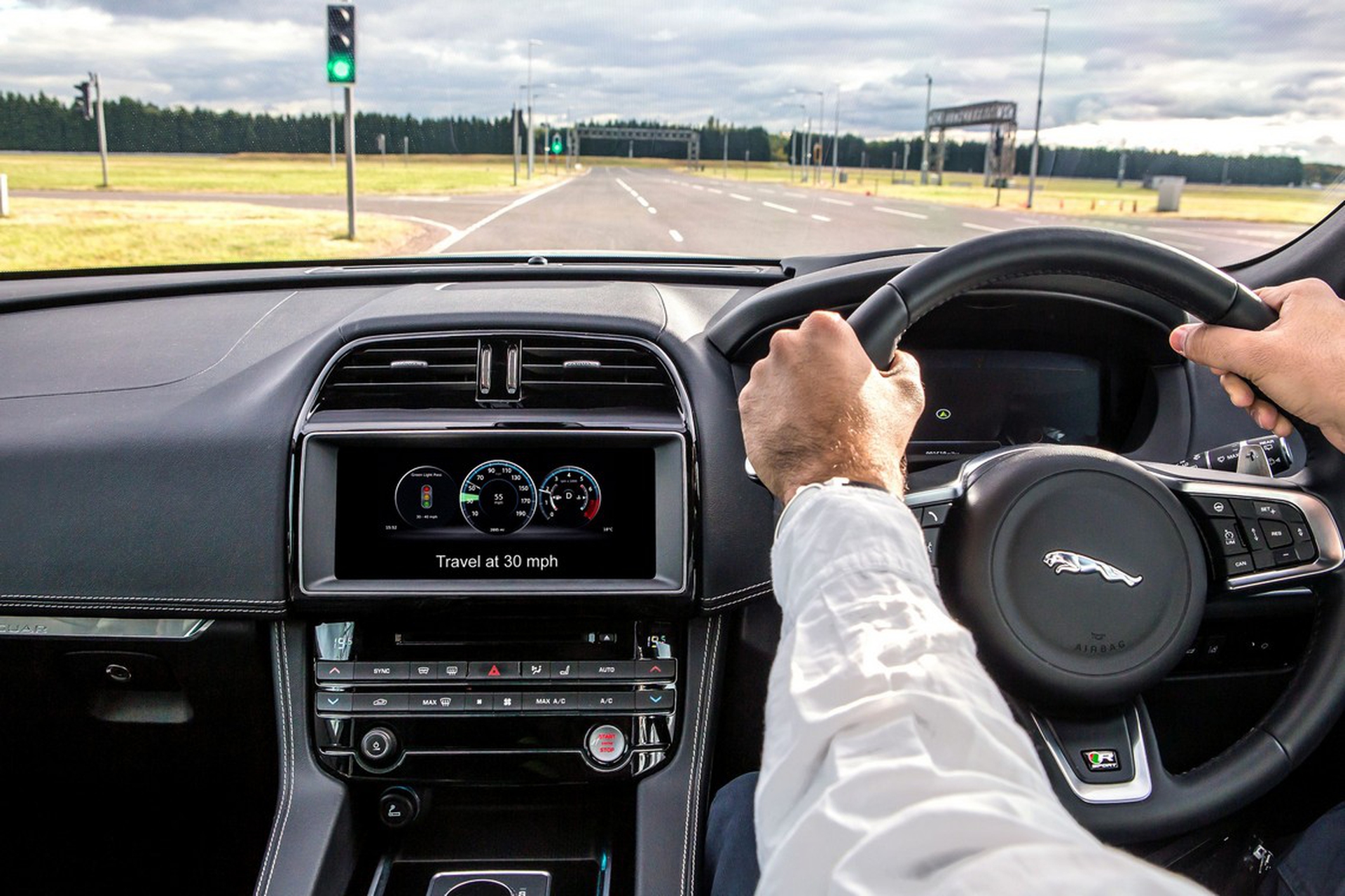 Semaforo sempre verde, con Ford è possibile
