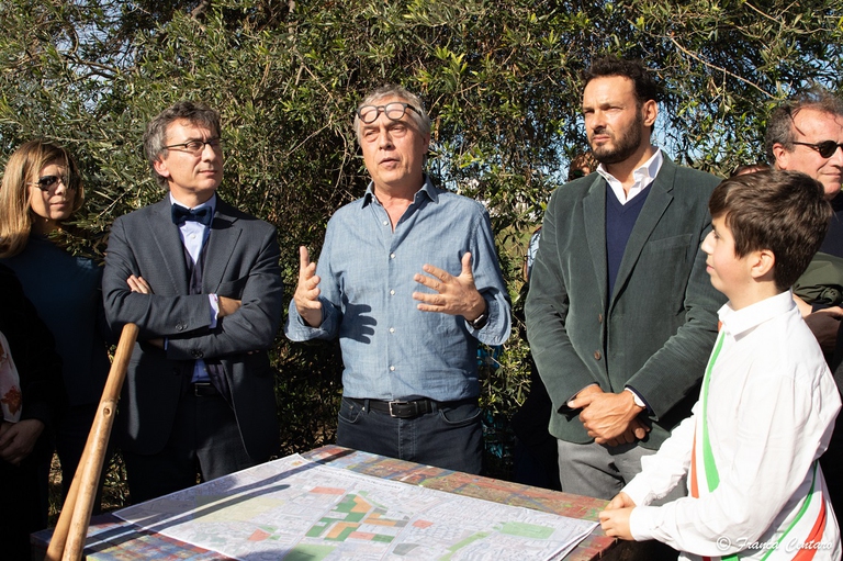 Presentazione del bosco delle Troiane con Stefano Borei e le autorità cittadine