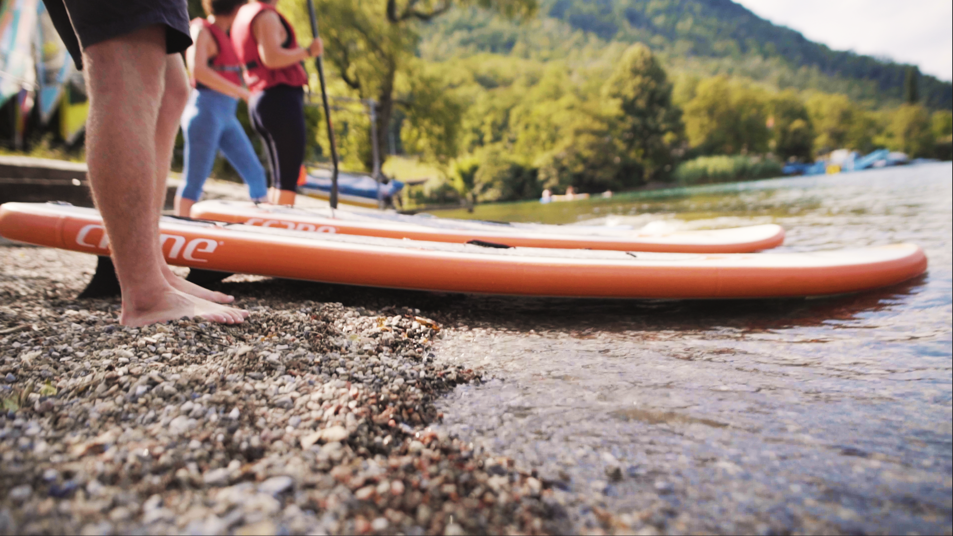Sup sulle sponde del lago di Ceresio