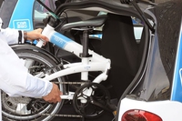 Car sharing più bici pieghevole: l’unione fa la forza