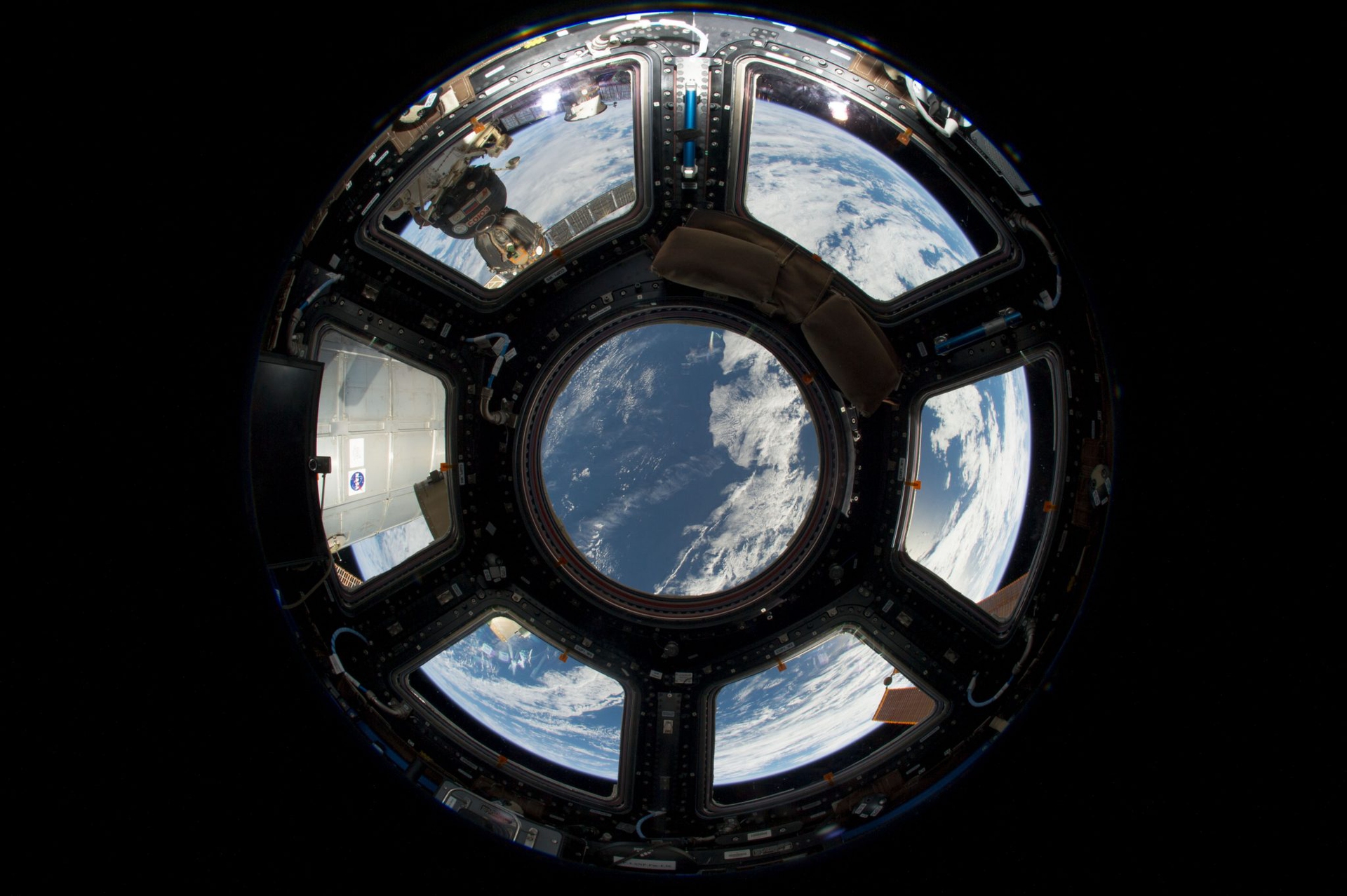 755812main_iss_view_full_full