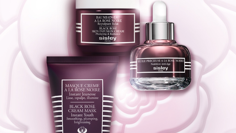 La linea di Sisley basata sulle proprietà della rosa nera