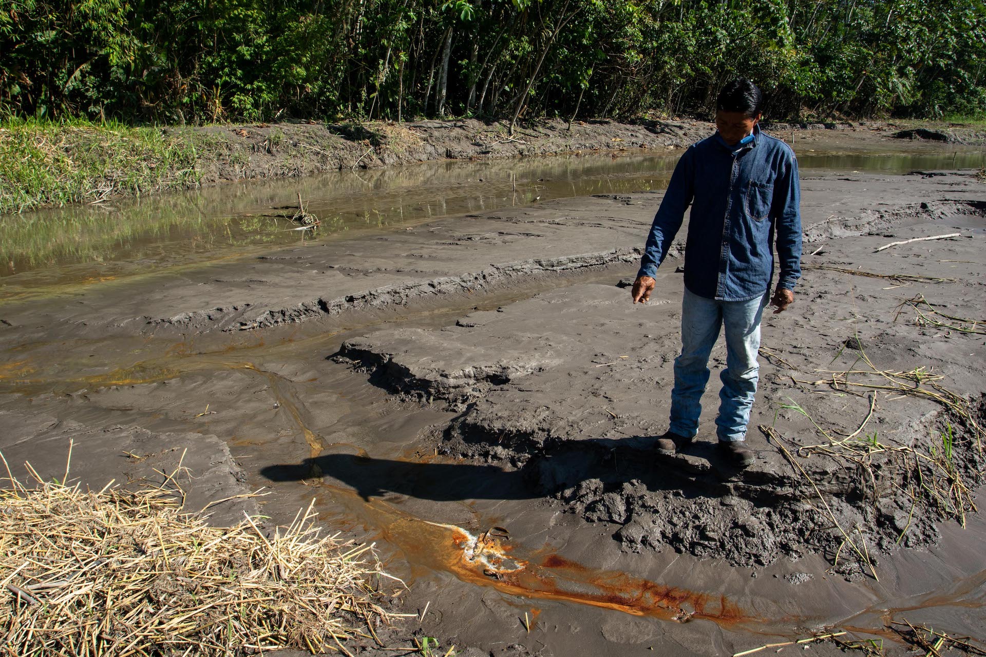 Coca River oil spill