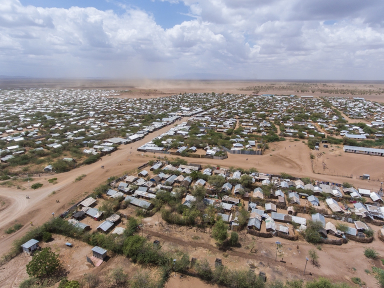 Calgary_Refugee_Settlement_Kenya_Shigeru_Ban