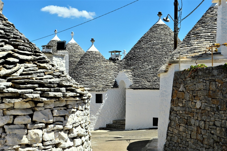 Alberobello trulli