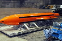 Gli Stati Uniti hanno sganciato in Afghanistan la bomba convenzionale più potente e devastante mai costruita