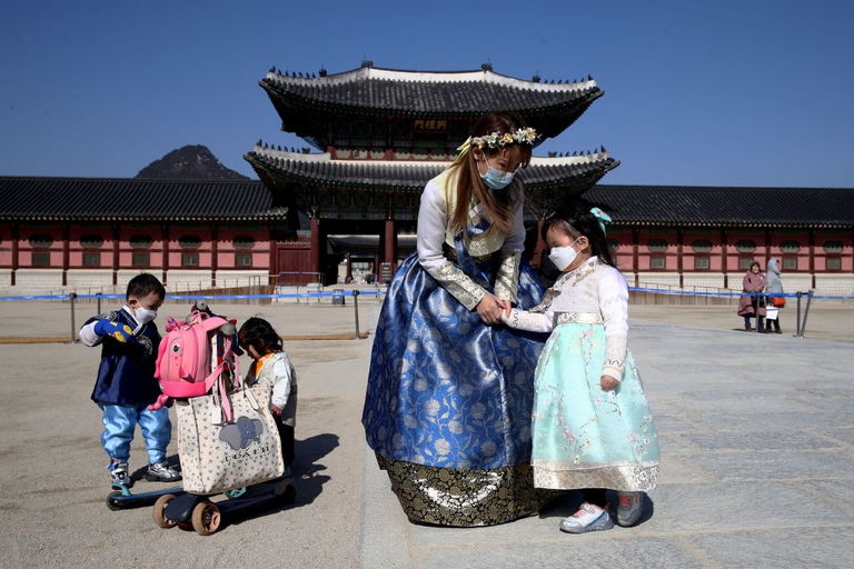 south korea, coronavirus, testing, tracking, hanbok