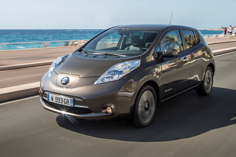 Nissan Leaf-001