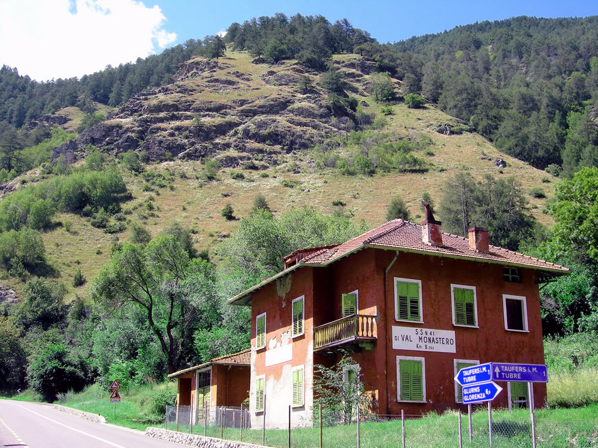 Casa_cantoniera_Rivaira_Val_Monastero