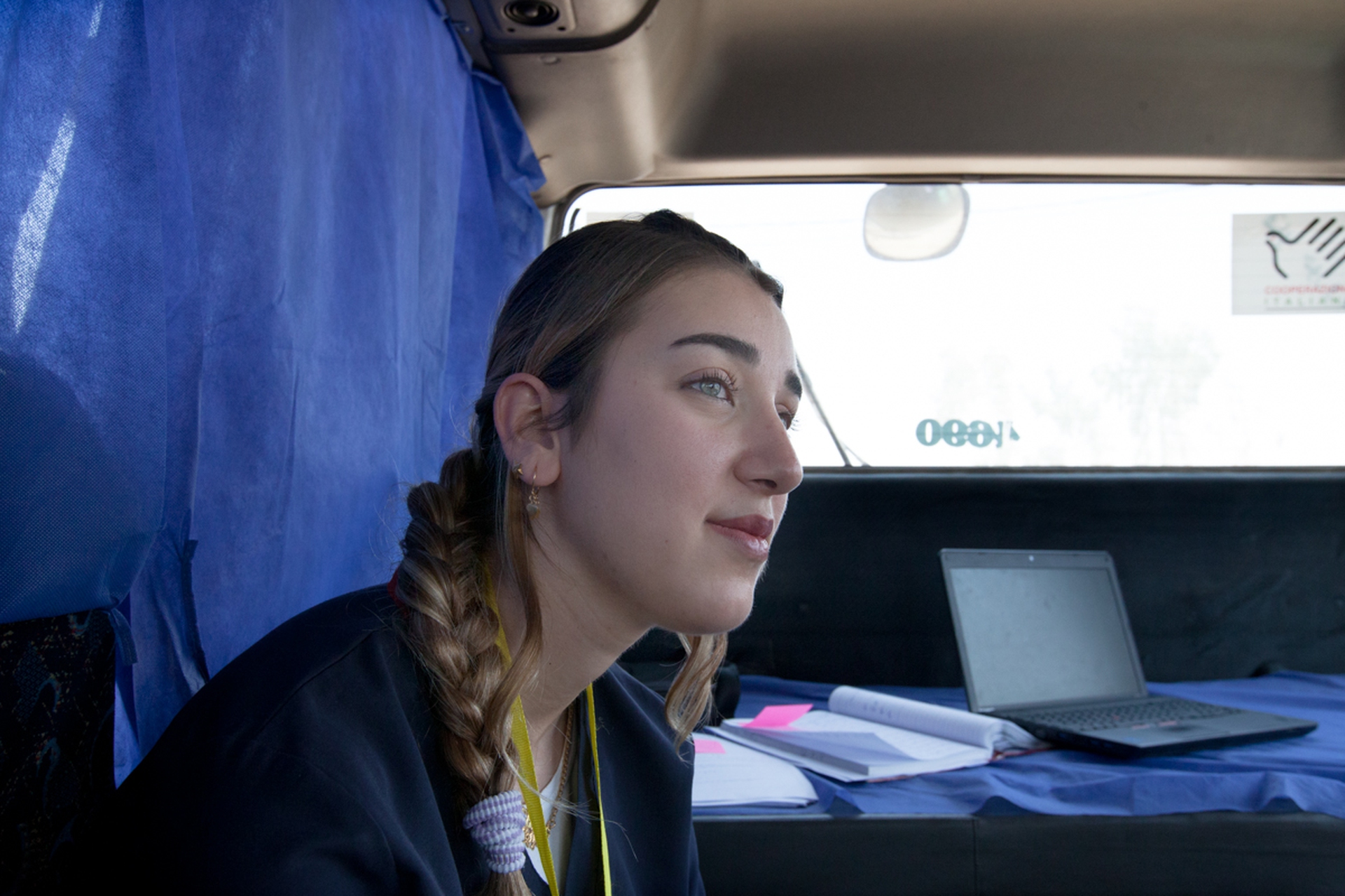 The mobile clinic that helps women fleeing the ISIS