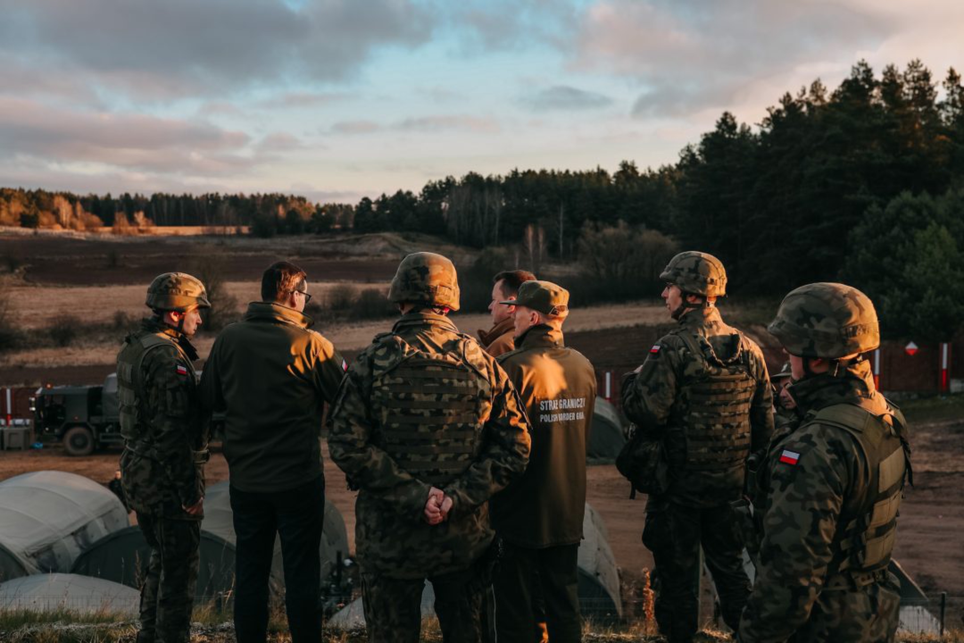 Migrants Amass On Belarus-Polish Border