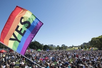 Australia, storico voto in parlamento: legalizzati i matrimoni gay