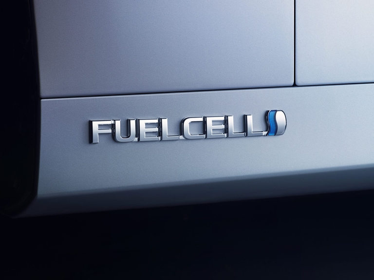 La Mirai con tecnologia Fuel Cell garantisce un'autonomia di circa 500 chilometri © Toyota