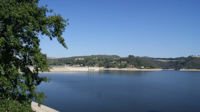 Lago di Corbara © Wikimedia